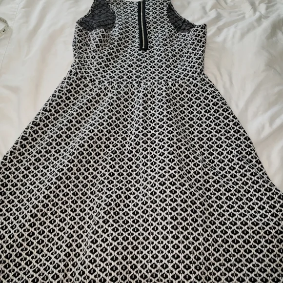 Maurice Black and white pattern Size 0 Dress - Picture 4 of 10